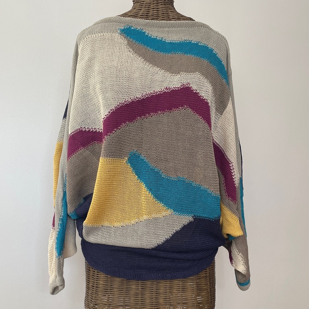 Smashing 1980’s 100% SILK ESCADA Color Block Abstract KNIT Sweater VINTAGE